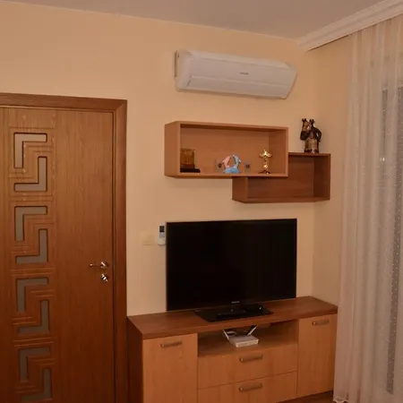 Apartment Dolphin Princess - Luxury Warna